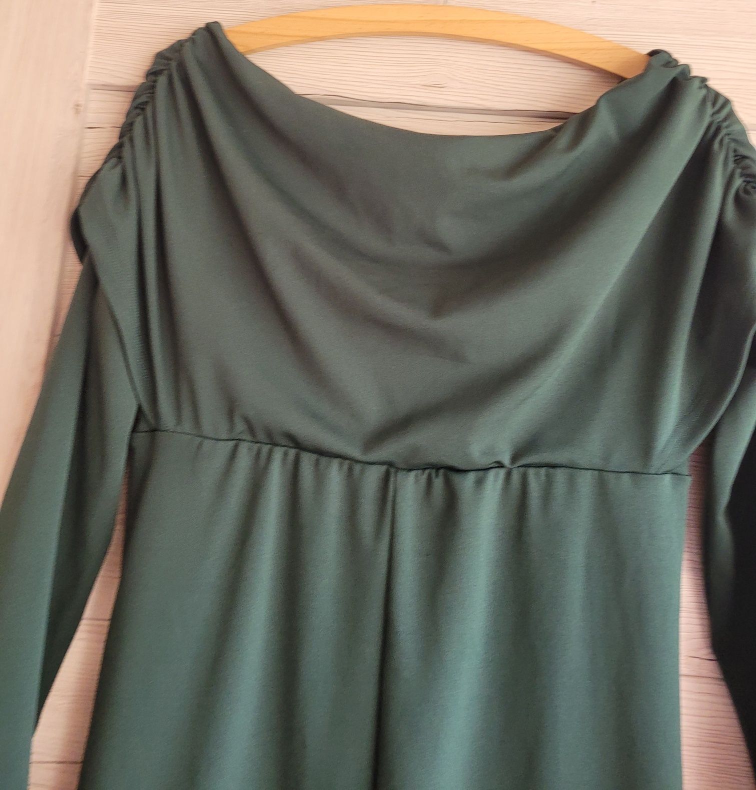 Elegancka sukienka szmaragdowa Shein L M