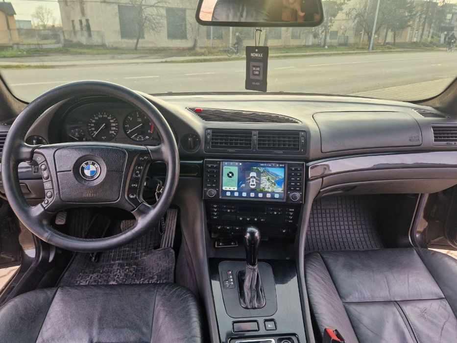 Бмв е38 740d 2001