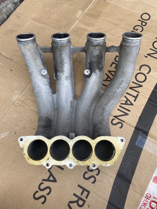 Колектор впускной Audi a4 b5