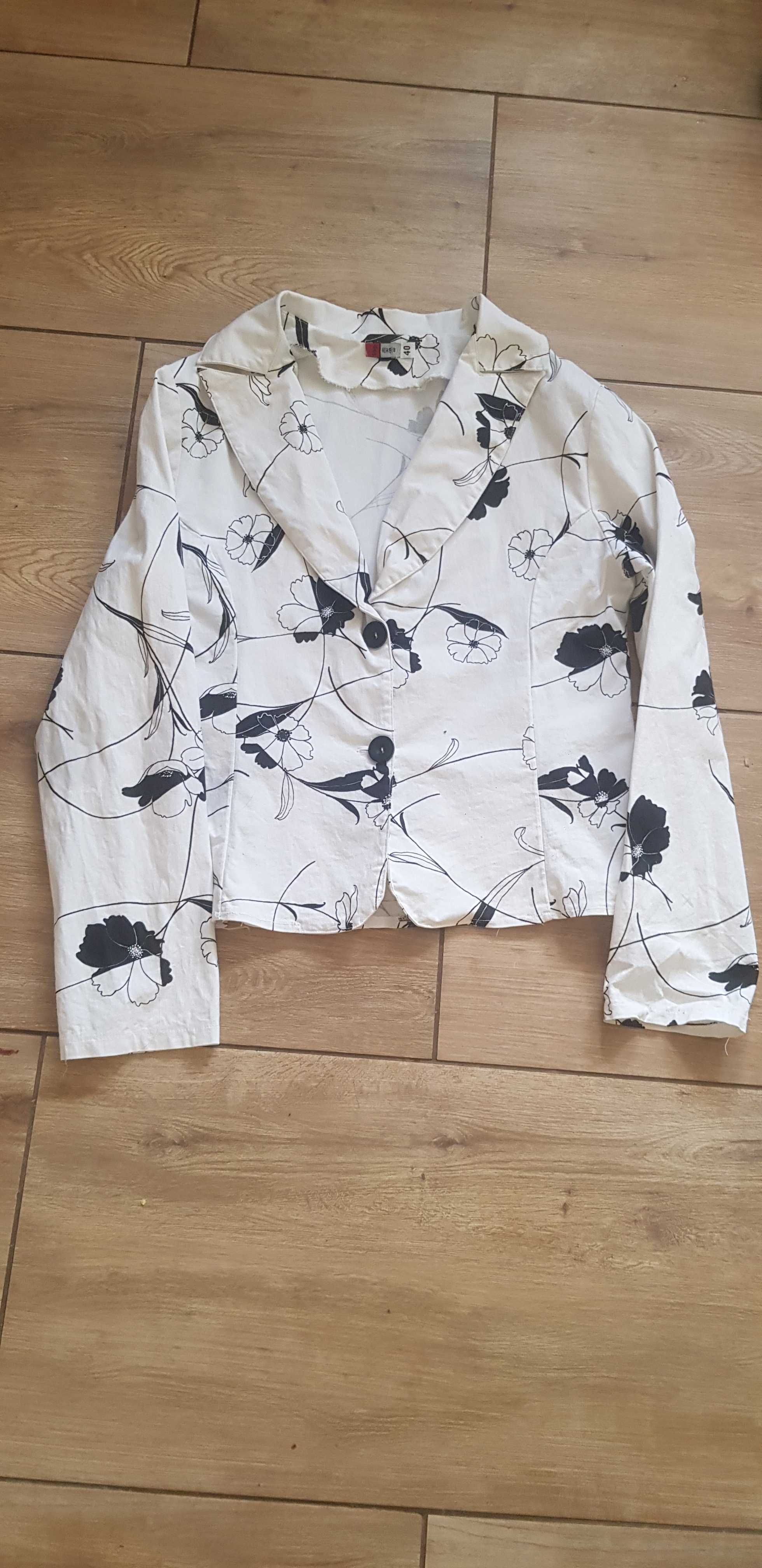 Marynarka damska w kwiaty 40
