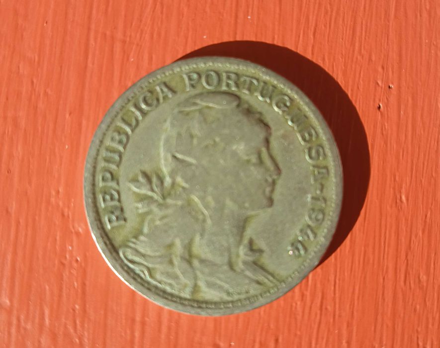 Moeda de $50 (cinquenta centavos), em alpaca, de 1944