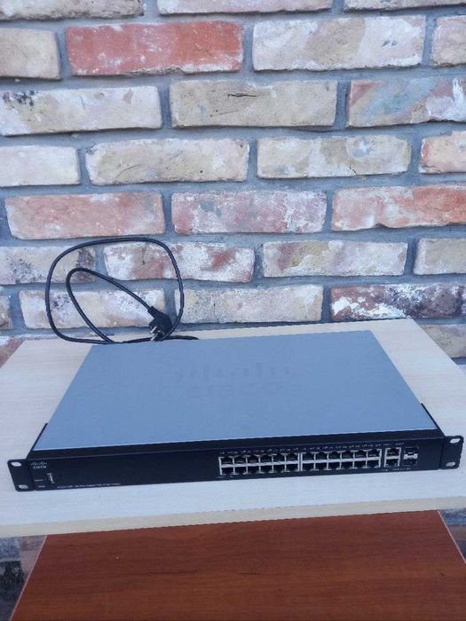 Комутатор Cisco SG260-26P