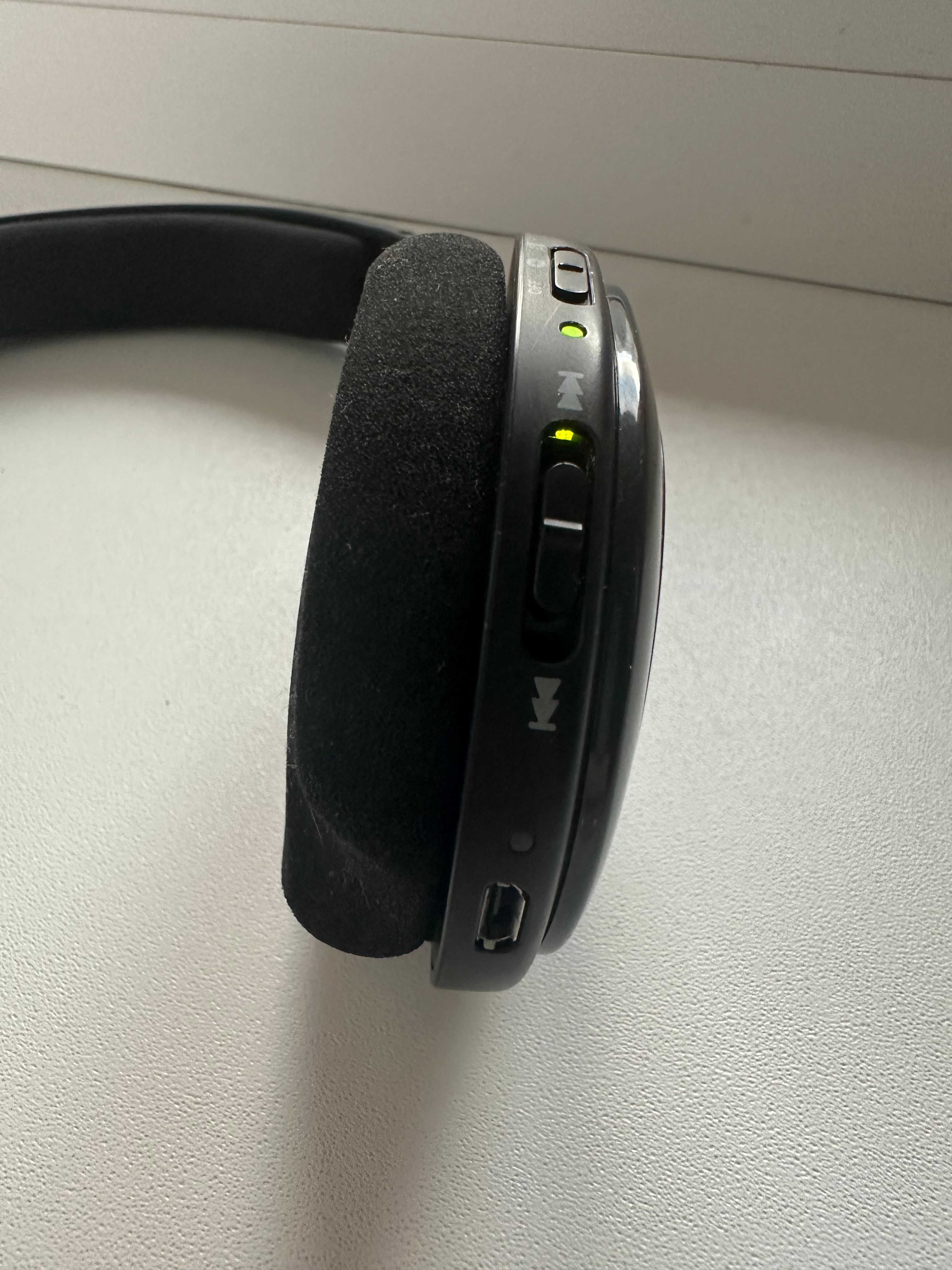 Навушники гарнітура Logitech H800 Bluetooth