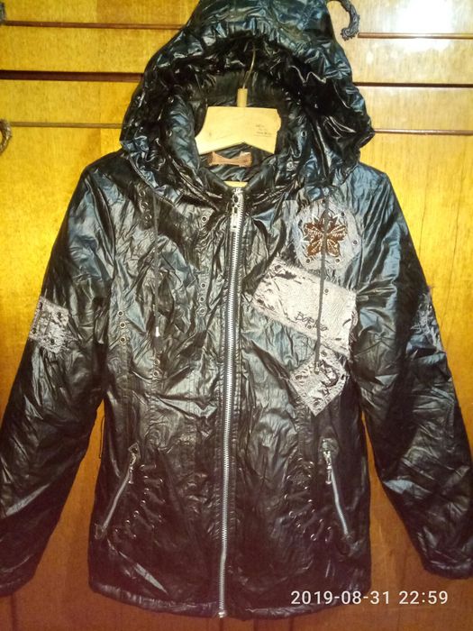 Классная куртка деми 46-48р