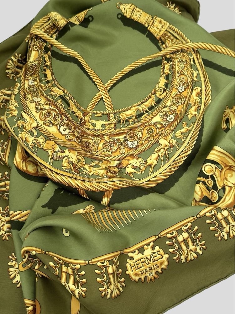 Шелковый платок Hermes скифская пектораль винтаж