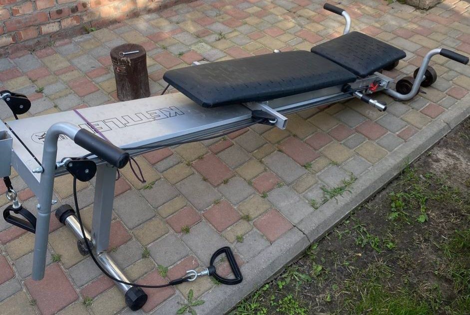Тренажер Kettler Multi-Gym.