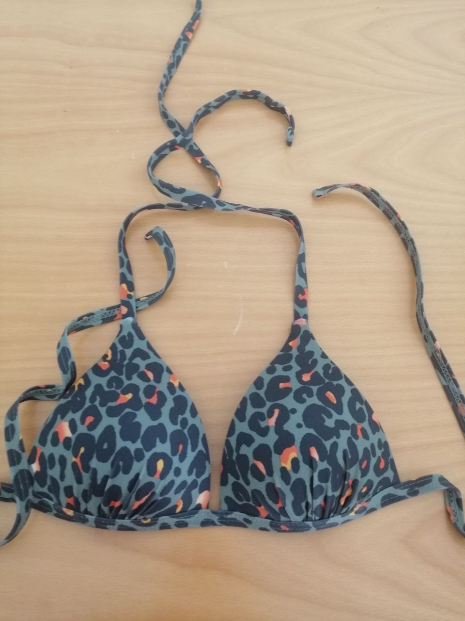 Bikinis vários tamanhos S/M 36,38,40