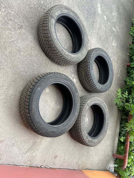 Продам зимову шину