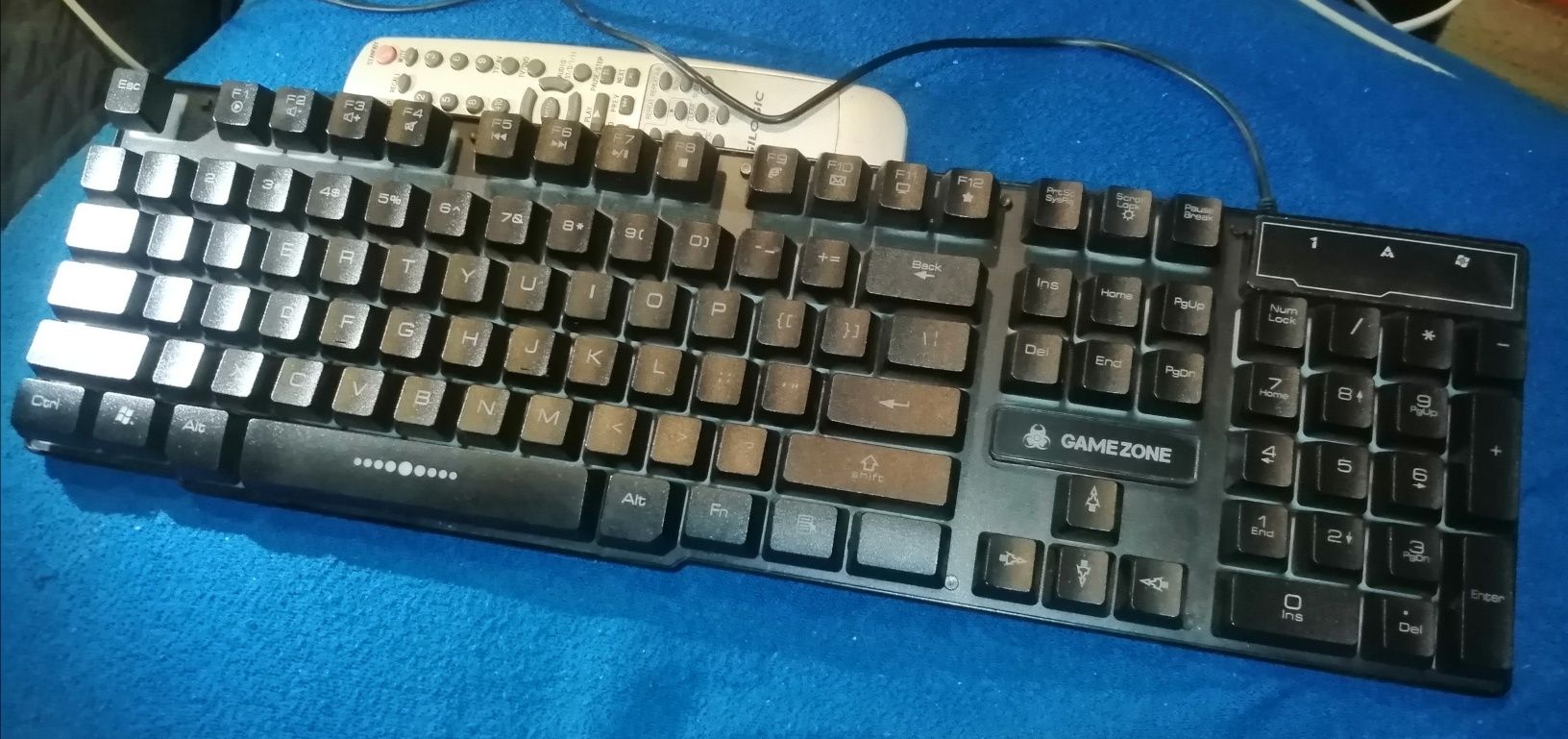 Klawiatura TRACER GAMEZONE LoCCar  jak nowa