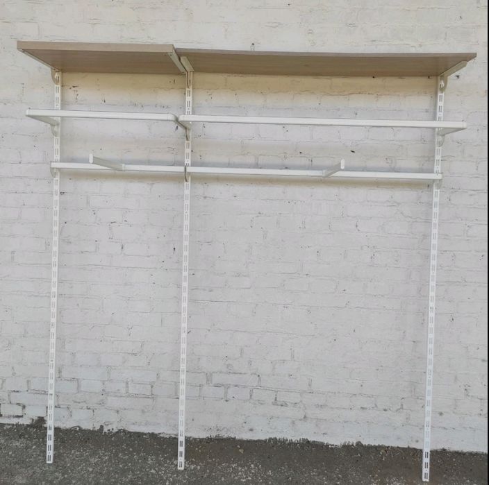 Обладнання для магазину одягу дешево оборудование для продажи одежды