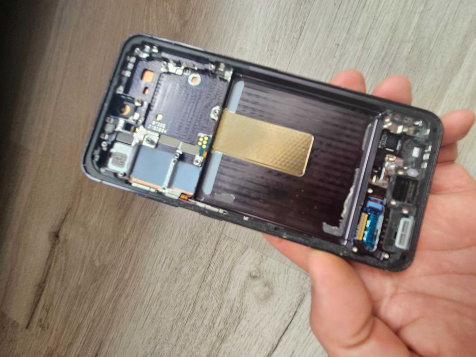 Samsung  S23 модуль оригинал