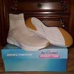 Женские трикотажные кроссовки кеды SKECHERS 9,5US 40,5EU 26,5см