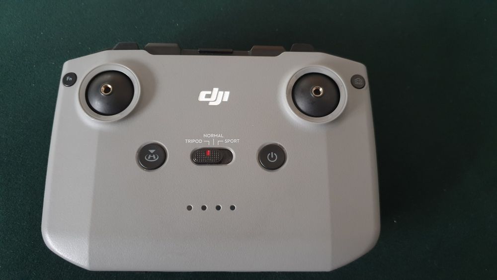 Kontroler RC-N1.  Dji Mavic Air 2/Air 2s/mini 2