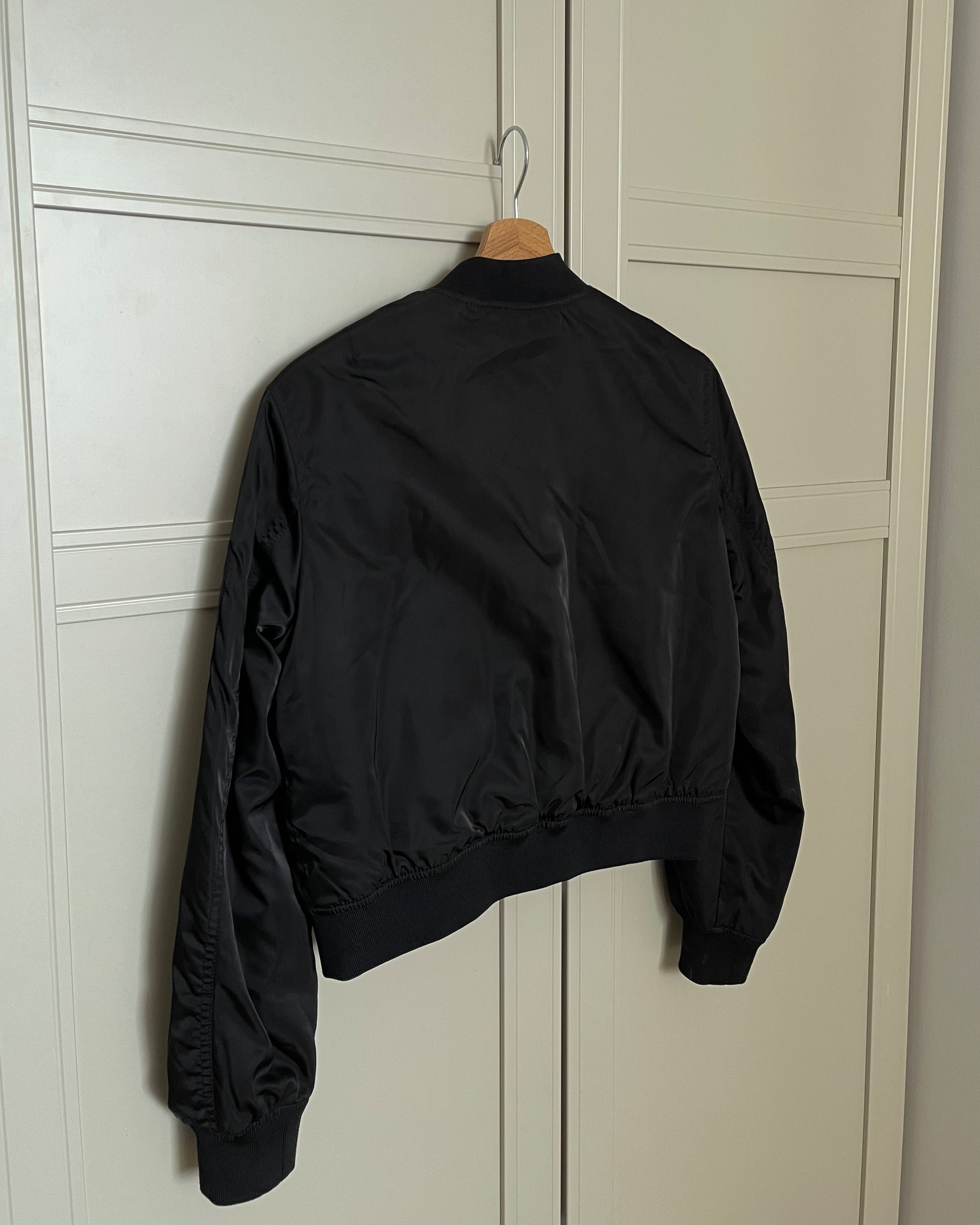 kurtka bomber / damska kurtka cropped / przycięta / PULL&BEAR