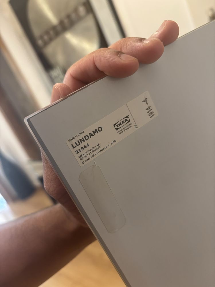 Espelho retangular do IKEA