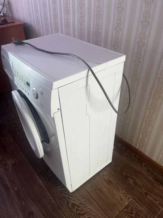 Стиральная машинка LG4.5kg