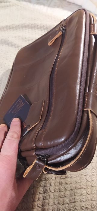 Нова шкіряна  чоловіча сумка /велика барсетка через плече