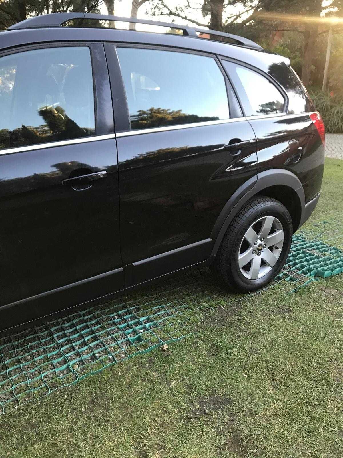 Chevrolet Captiva 2.0 VCDi Seven | SUV 7 Lugares | 2008 | 132.000 km