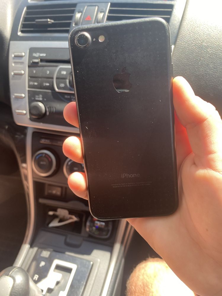 Продам 7 айфон на 32 гб в ідеальному стані , Iphone 7 32 gb
