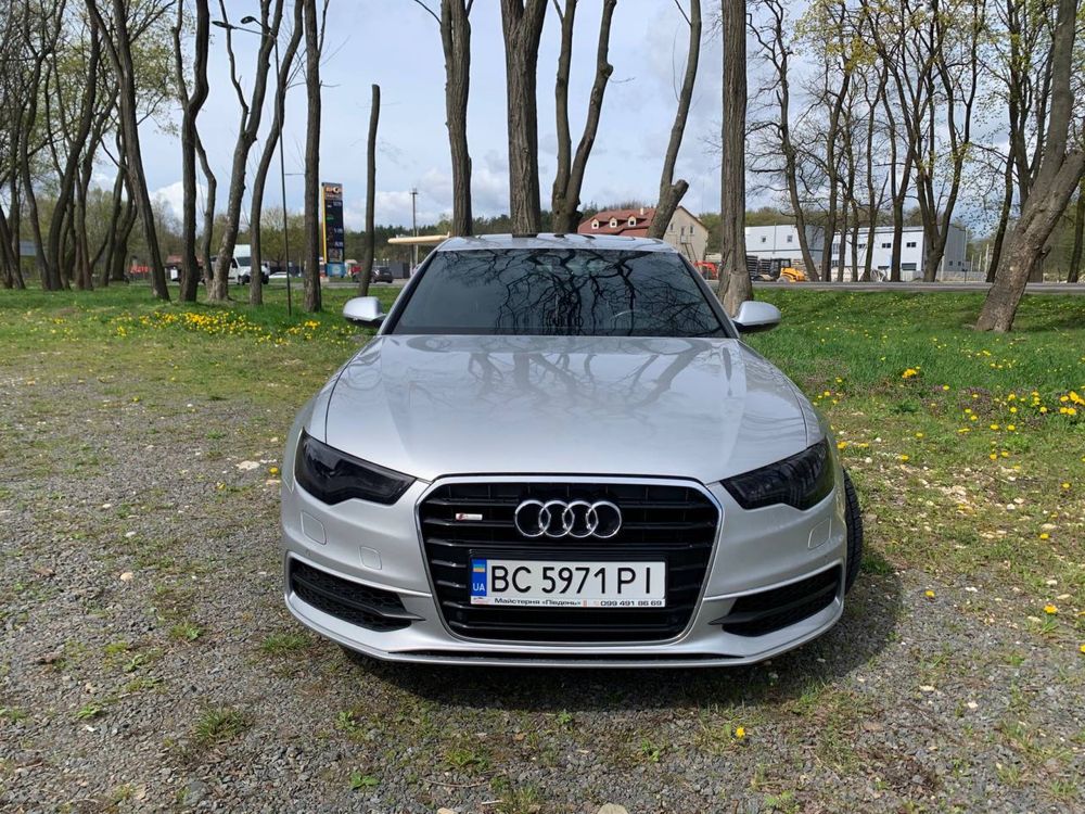 Продам Audi A6 C7 2013