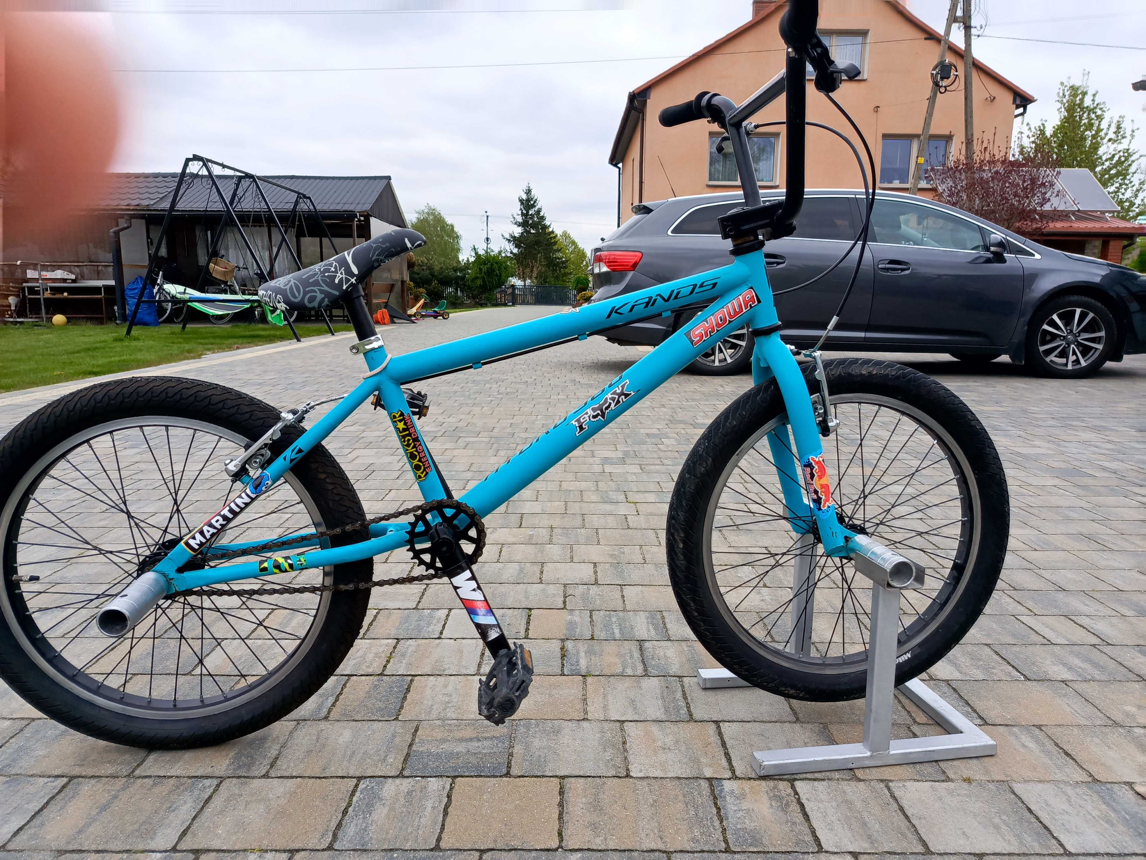 Rower BMX Kands 20 Hydro 360 r13 niebieski mat rama 13 cali koła 20 "