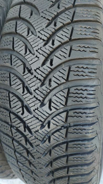Opony Zimowe 185/65/15 Michelin 4szt 7,5mm