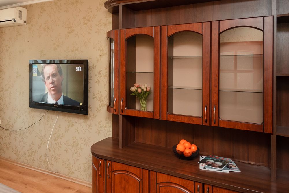 Оренда квартири подобово / погодинно. Стандарт 3 кім. Троїцька