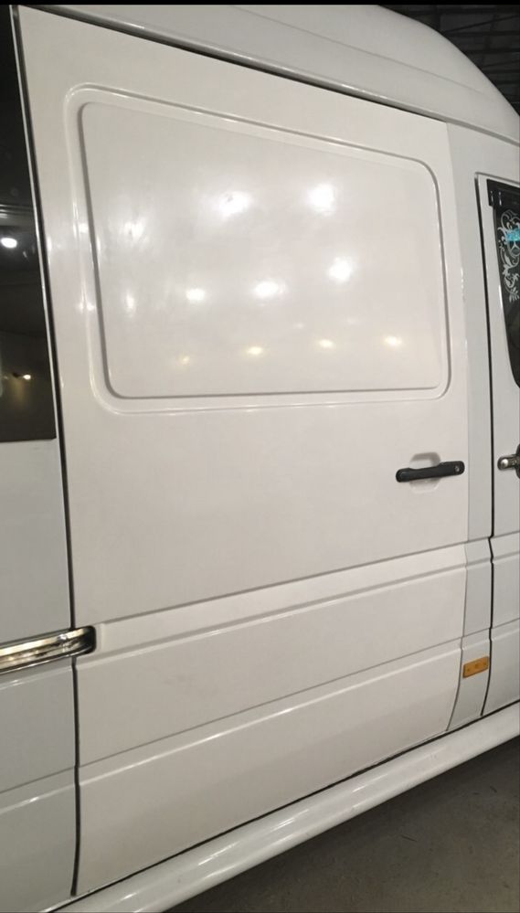 Дверь боковая сдвижная спринтер Mercedes sprinter 1995-2006 LT