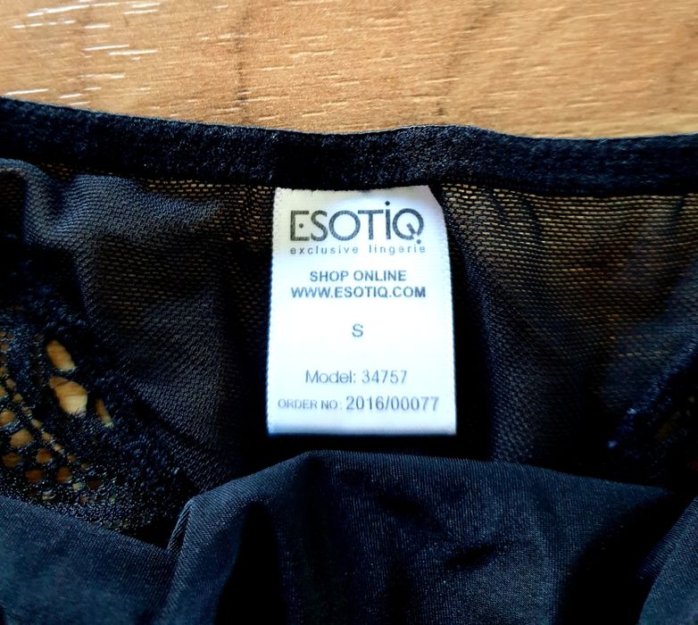 Biustonosz plus figi Esotiq