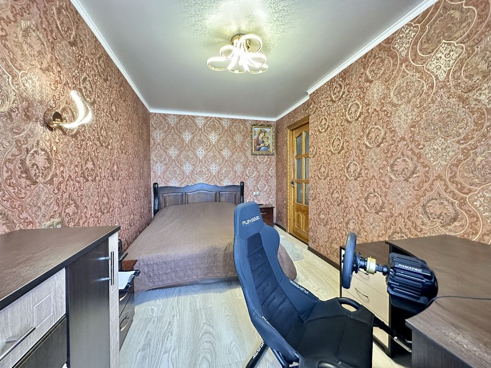 Продаж 2 кім. по вулиці Брацлавська