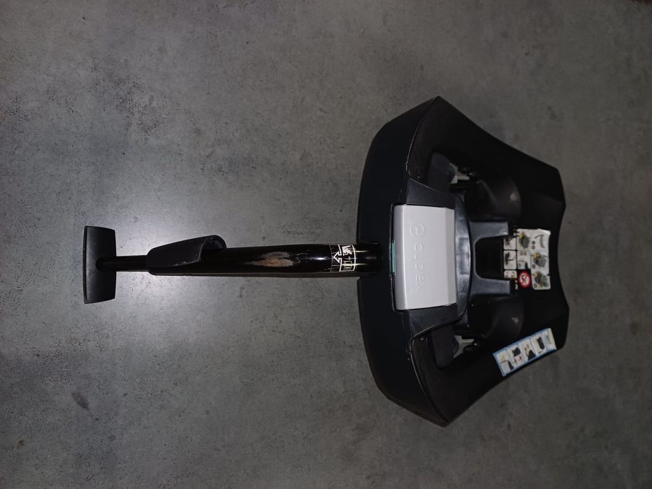 Cybex Aton Base 2-fix - baza isofix do fotelika samochodowego Cybex.