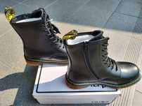 Glany w stylu Martens firmy Filippo. Nowe, skórzane
