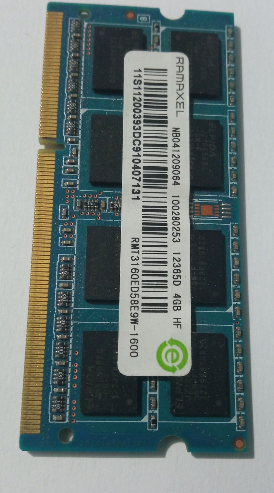 Оперативна пам'ять DDR 3  4 gb 1600МГЦ