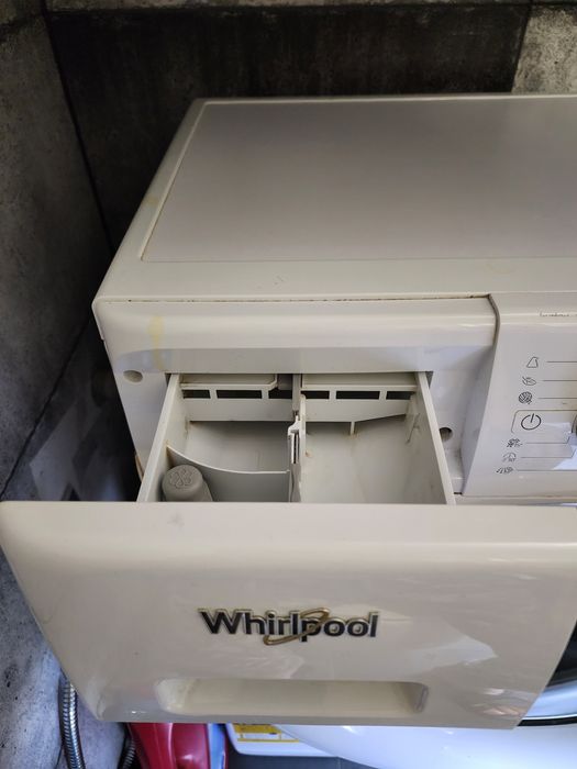 Стиральная машина Whirlpool Б/У