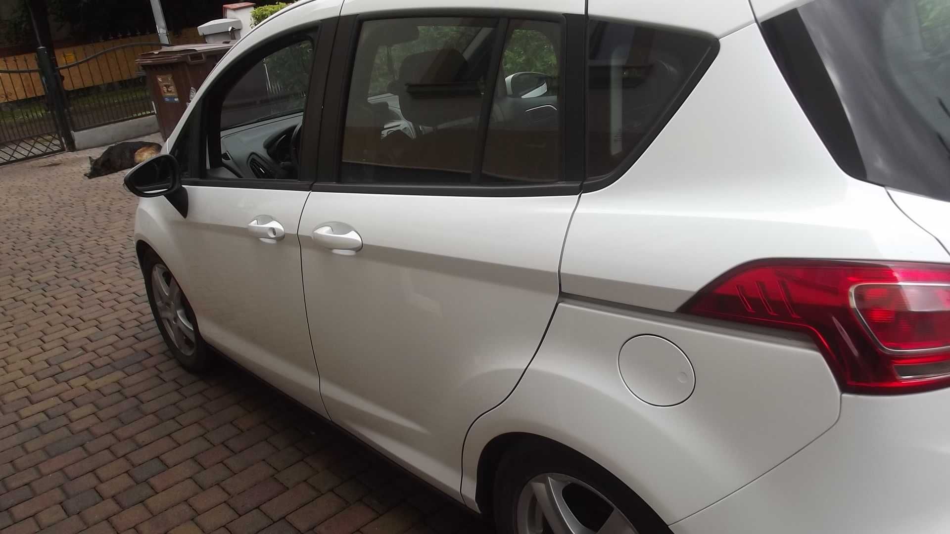 Ford B-max 2013 mały  przebieg 125KM, garażowany