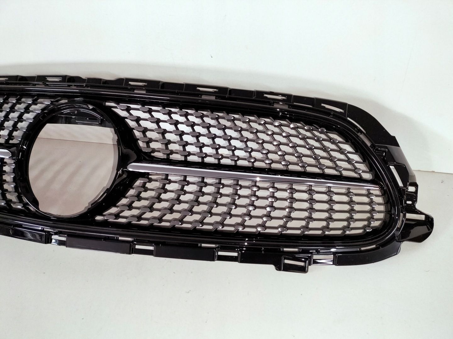 Atrapa grill MERCEDES E KLASA W213 LIFT 20- AMG