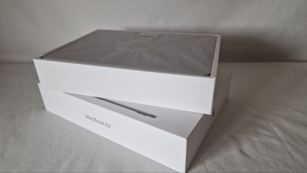 MacBook Air M2 12 Ciclos 8CPU 8GPU 256GB