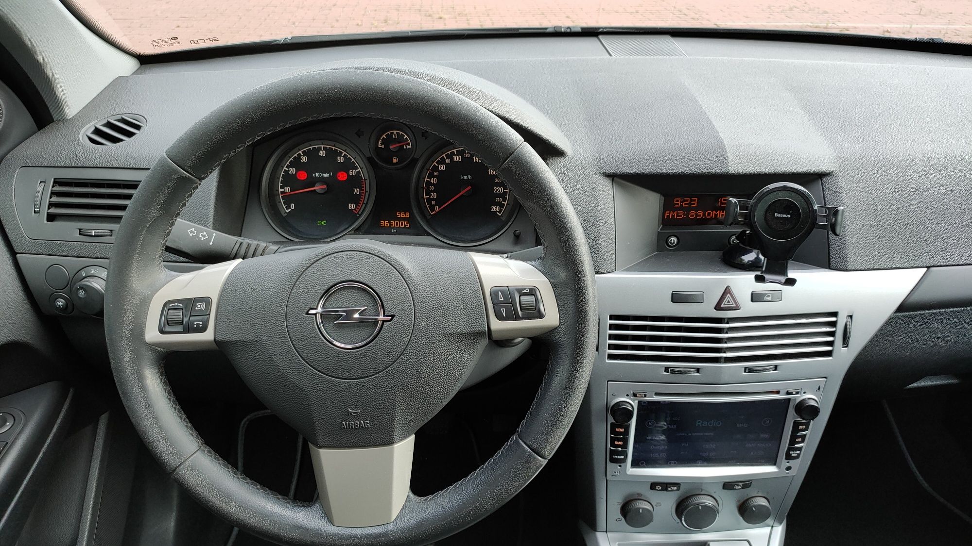 Opel Astra H 1,6 2012