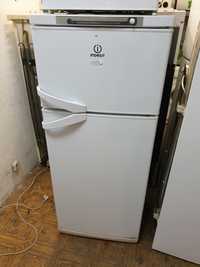 Холодильник Indesit KB17R з верхньою морозилкою, 165 см