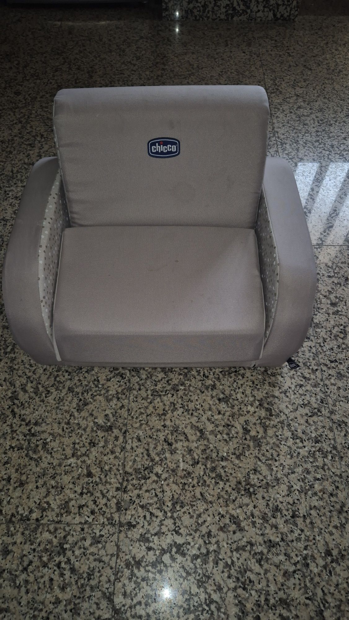Sofá / cama para bebé
