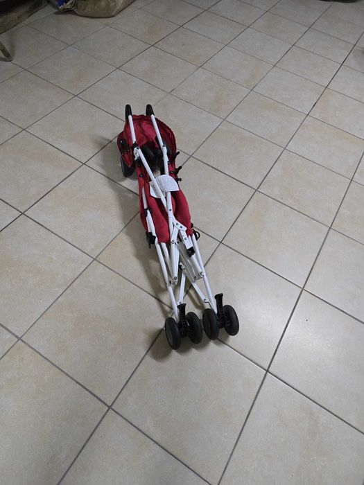 Carro de Bebe bengala Vermelho como novo