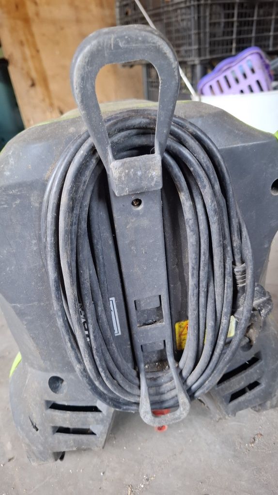 Myjka ciśnieniowa powerwasher