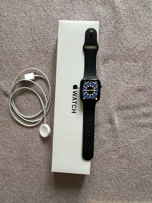 Годинник  Apple Watch SE44