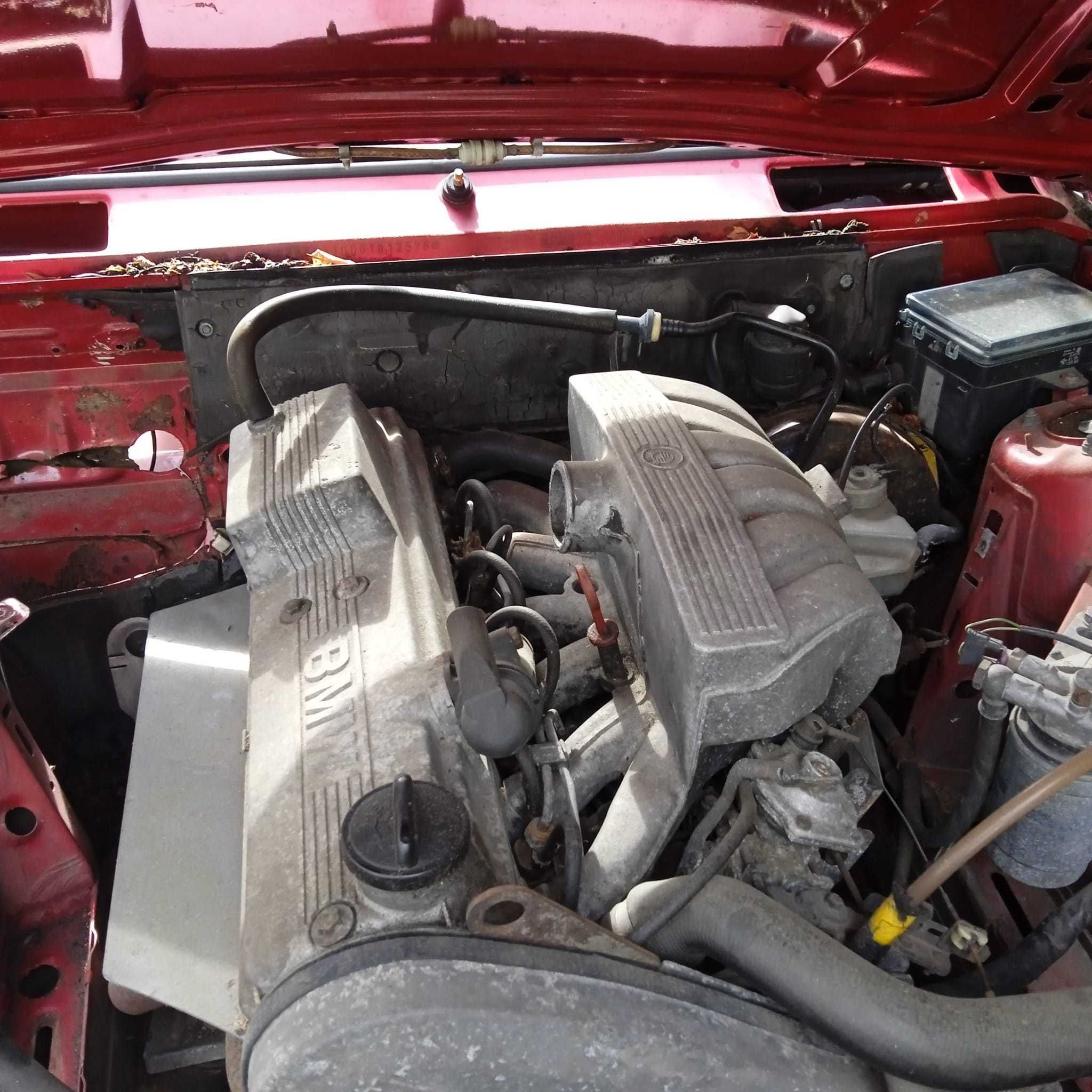 BMW E30 rok 1988, cena 2900zł
