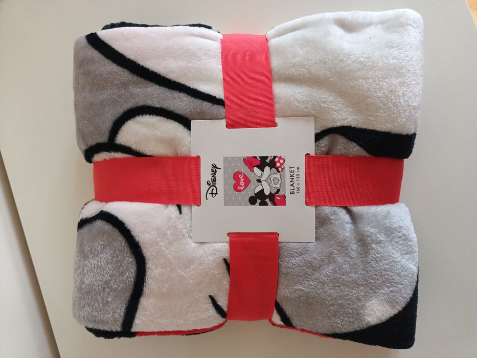 Nowy koc Mickey Mouse.