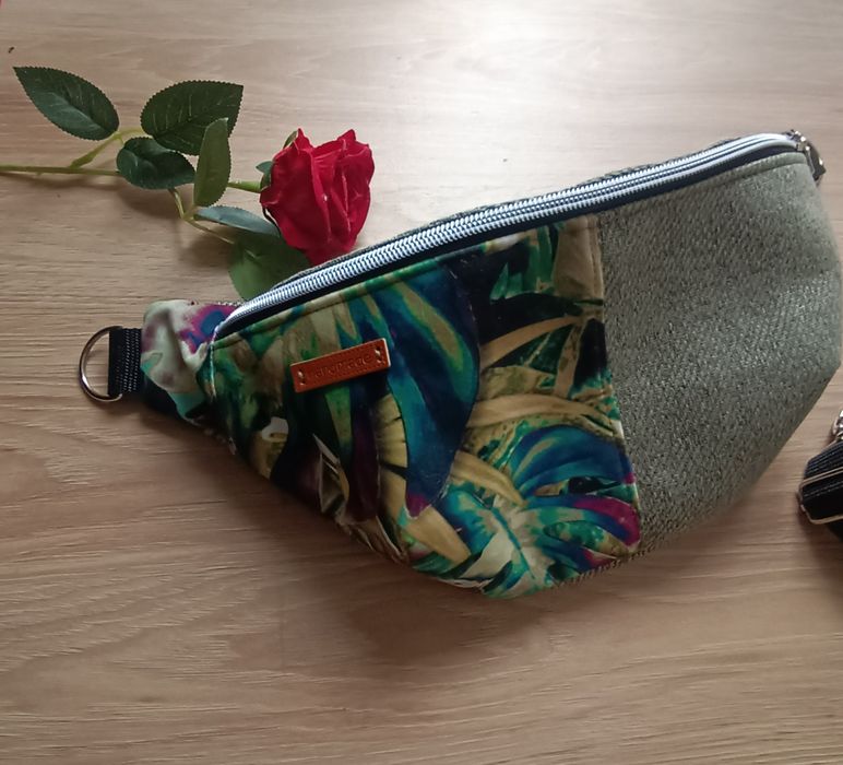 Nerka torebka saszetka oliwkowa zieleń handmade rękodzieło