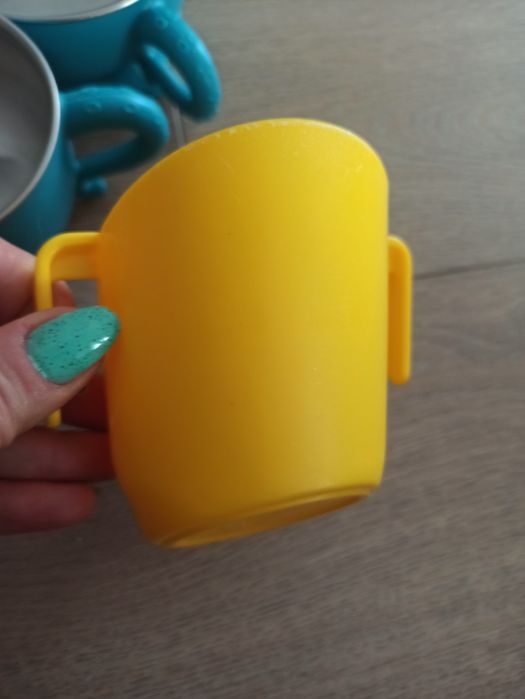 Zestaw naczyń termicznych neno + doidy cup