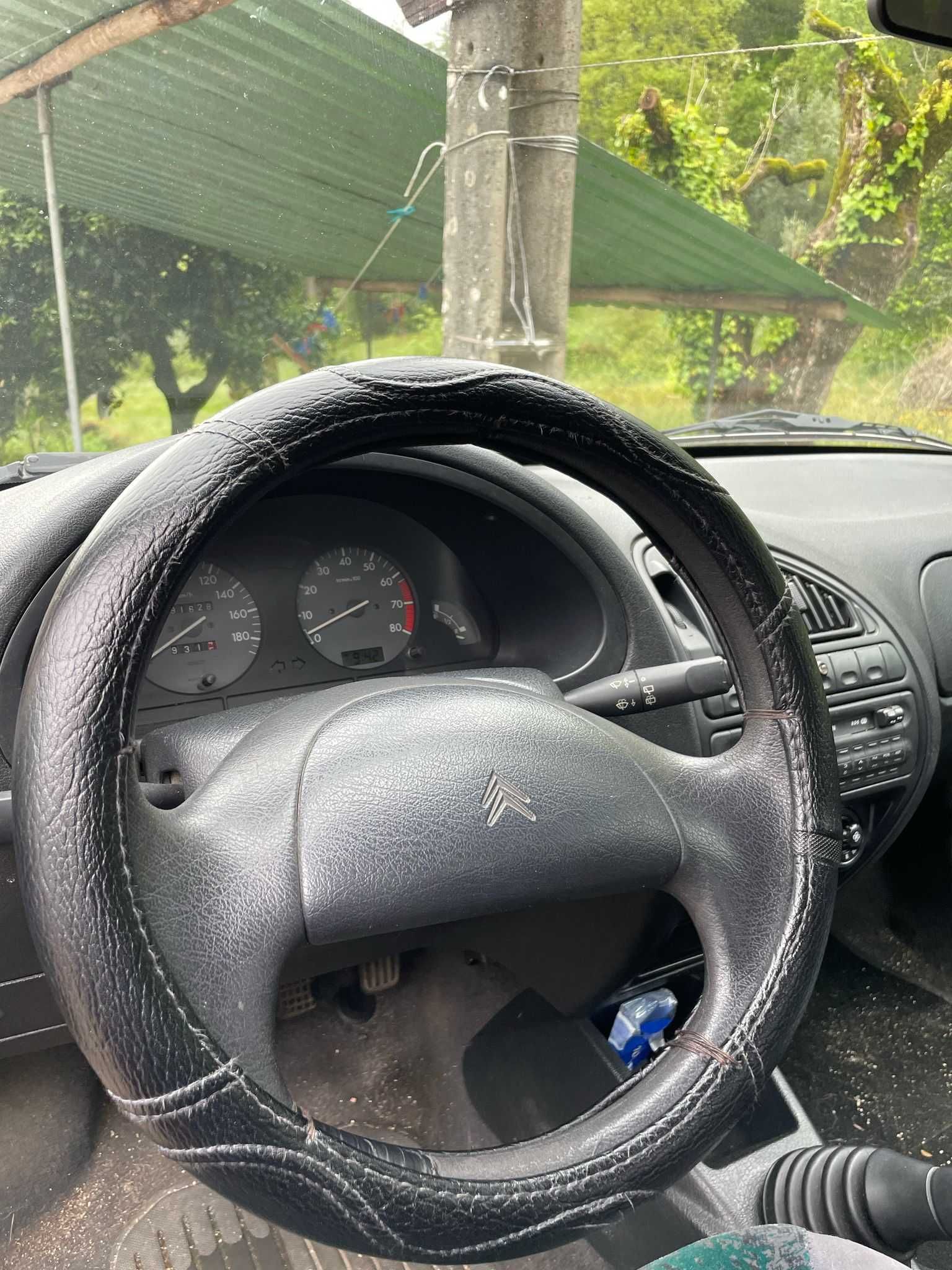 Citroën Saxo 5 Portas | Gasolina | 1997 | 191.628 km | Muito Estimado