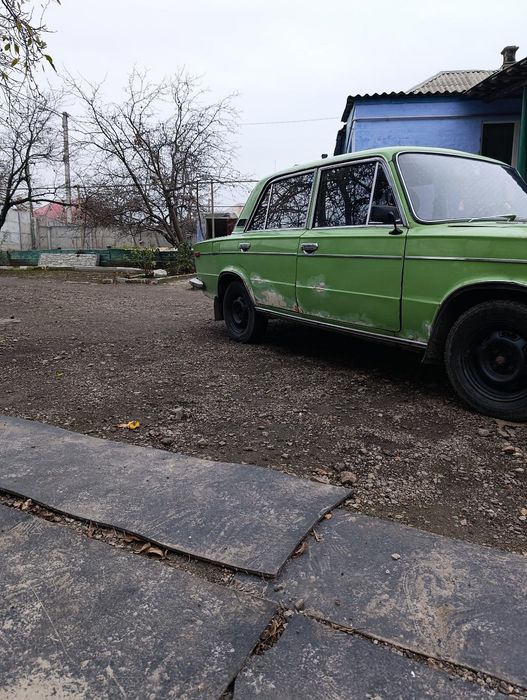 Продаю 2103 в хорошем состоянии