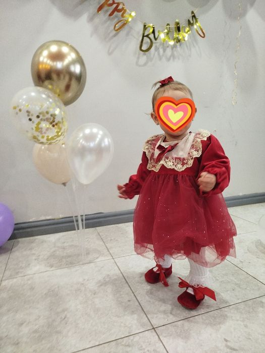 Сукня святкова на дівчинку